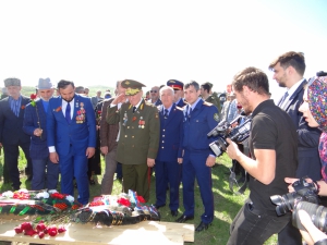 Сотрудники следственного управления приняли участие в церемонии погребения останков 41 красноармейца, защищавших город Малгобек от фашистских захватчиков